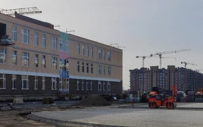 Готовность школы по ул. им. Генерала Брусилова, составляет - 69%